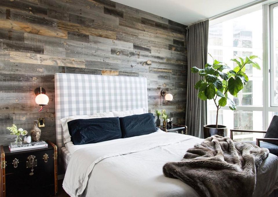 5 Awesome Bud Friendly Accent Wall Ideas stikwood faux wood panel wall 58f6695d3df78ca