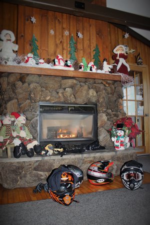 All Seasons Fireplace Fresh Warm Your Gloves by the Fireplace while Satisfing Your