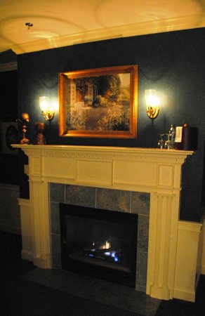 Ambiance Fireplace Unique Ambiance Fireplace Picture Of Dan L Webster Inn & Spa