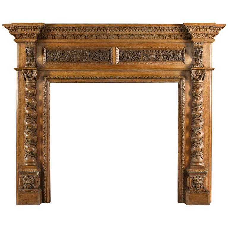 Antique Italian Renaissance Style Carved Oak Antique 8a2dc9fd c91ff e64b04