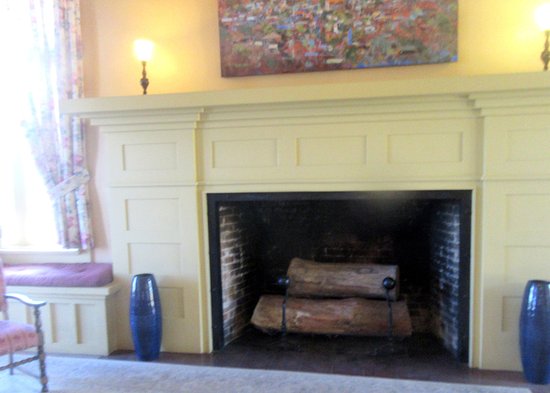 fireplace doughlas mansion