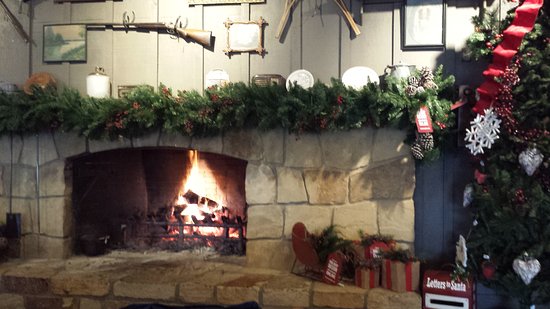 Bellevue Fireplace Shop Inspirational Cracker Barrel Council Bluffs Menu Prices & Restaurant