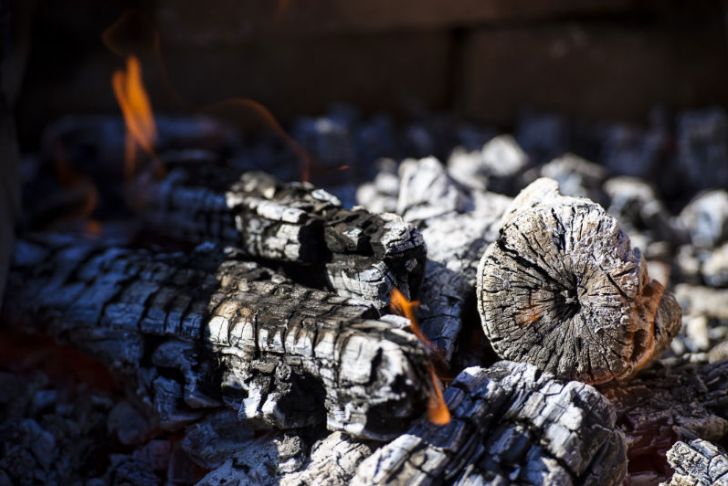 Best Way to Dispose Of Fireplace ashes Lovely to Remove or Not Remove Fireplace ash Cincinnati Oh