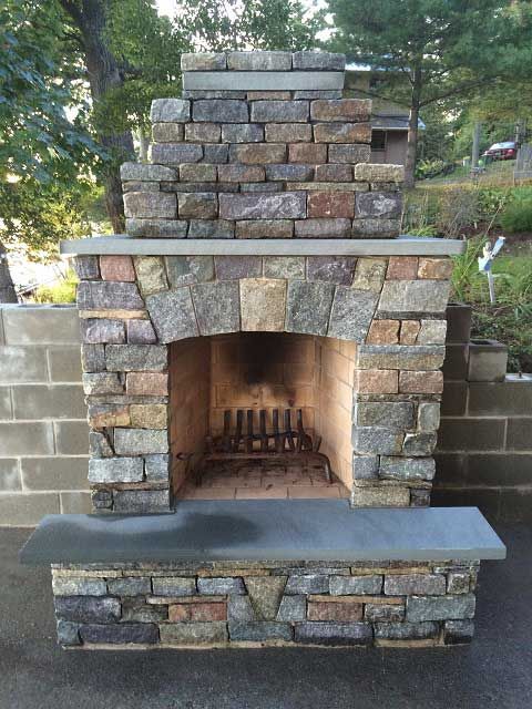 Building An Outdoor Fireplace Lovely Adirondack ashlar Ledge Cut Flats In 2019