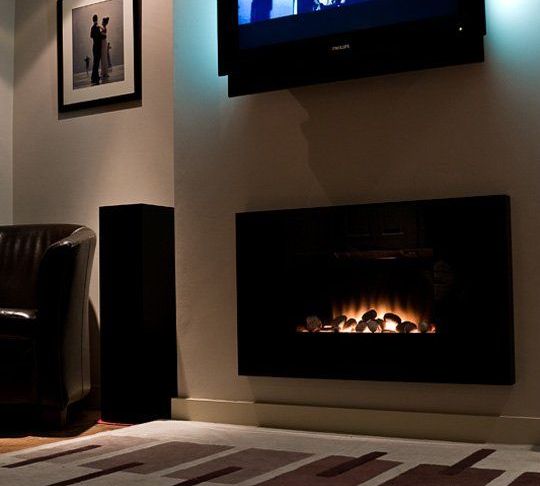 Can You Mount A Tv Over A Fireplace New the Home theater Mistake We Keep Seeing Over and Over Again