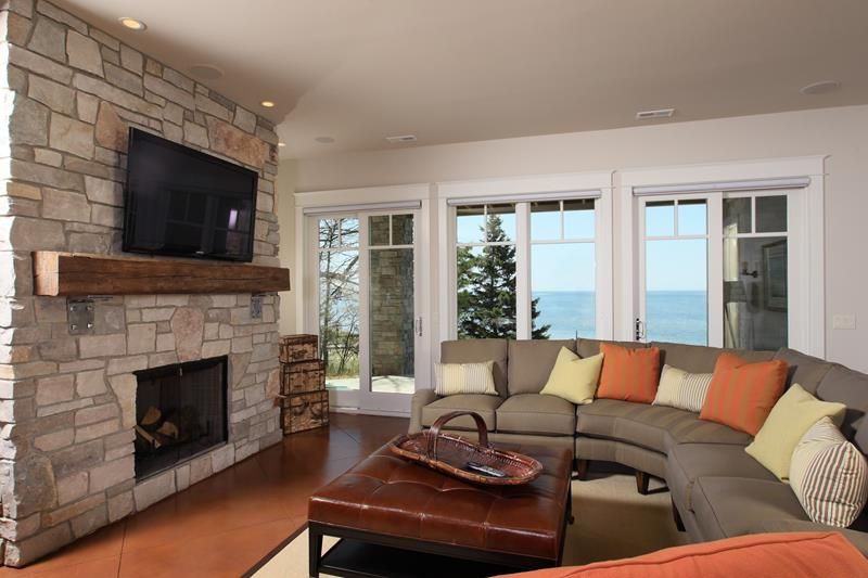 25 Ideas for Putting a TV a Fireplace Gallery 460da7e58a2f e3edff22aa480ab