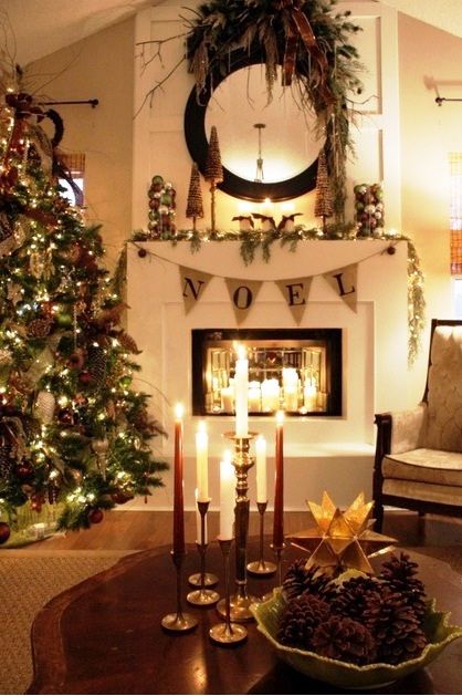 21 Amazing Christmas Fireplace Decor Ideas 0d1d56fa768d96d472d9681ad36e3a9b