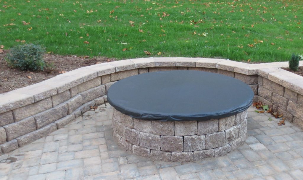8 Small Outdoor Fireplace Re mended for You from concrete outdoor fireplace. 
