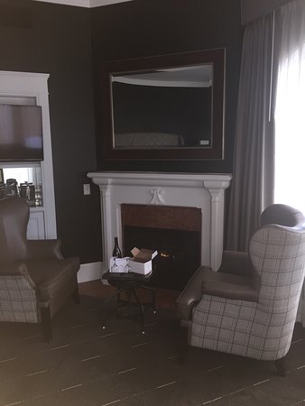 Corner Fireplace Designs New Fantastic Corner Room W Fireplace On 5th Floor Staff is