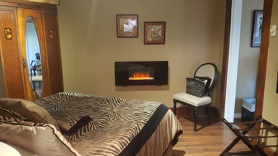 Electric Fireplace Bedroom Fresh Gabriel S Suite Bedroom with Armoire Closet and Electric