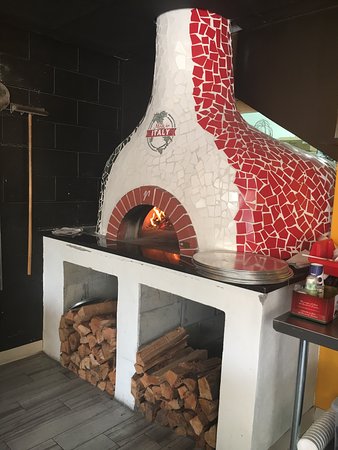 Very nice place excellent service Very Italy style All very nice place excellent