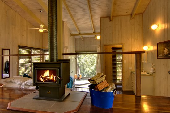 Fireplace Flu Fresh Rustic Splendour Wonderful Wildlife Review Of Kondalilla