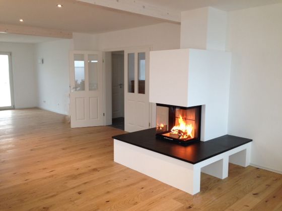 Moderner 3 seitiger Heizkamin mit Naturstein Fireplace 0d35c0a8f6e773f7894ea09df67c004e