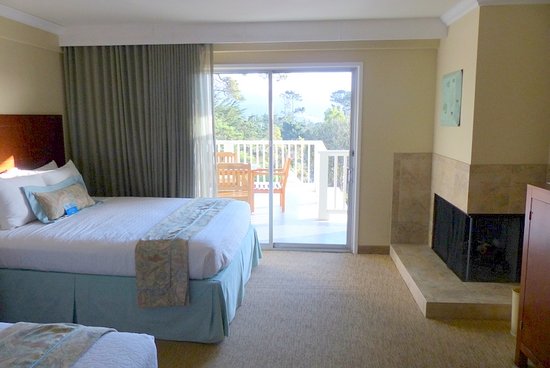 Fireplace Inn Carmel Awesome Room 43 Double with Fireplace Balcony and "ocean View