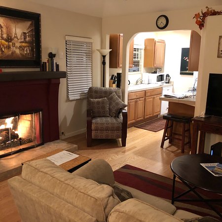 Fireplace Inn Carmel Beautiful Photo0 Picture Of Briarwood Inn Carmel Tripadvisor