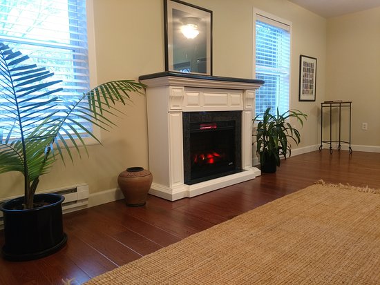 Fireplace Madison Wi Unique Harbor Hill Inn Reviews Pepin Wi Tripadvisor