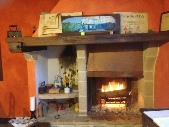Fireplace Shelf Inspirational Agriturismo Erta Casole D Elsa Restaurant Bewertungen