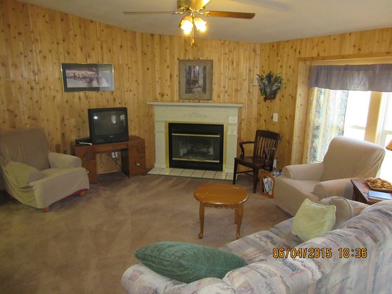 Fireplace Store Okc Elegant Melody Lodge Cabins Prices & Cottage Reviews Heeney Co