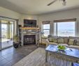 Floor to Ceiling Fireplace New New Oceanfront Gold Beach Home W Hot Tub & Deck Updated