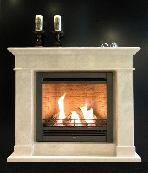 Prachtvoller Kamin aus handgefertigtem Naturstein Marmor c9530d9e1c5eef6aa78add9b a87