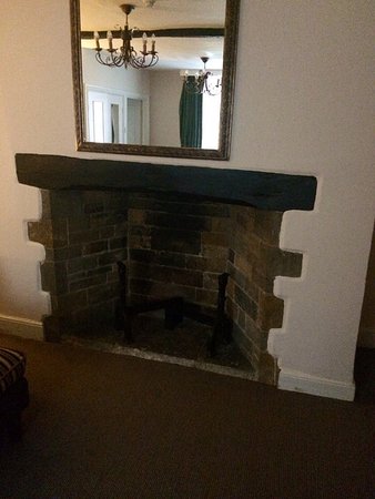 the fireplace in 52 s