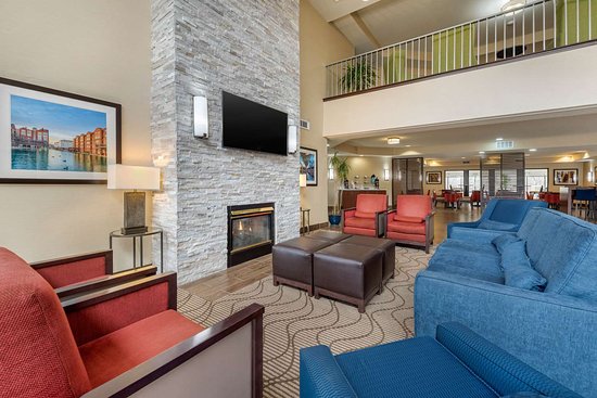 THE 5 BEST Hotels with Hot Tubs in Lafayette Oct 2019 hotel lobby