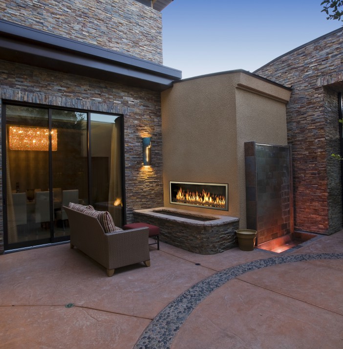 Town & Country WS54 Linear Outdoor Gas Fireplace WS54OD room HR 702x714