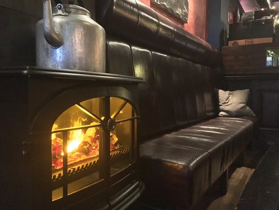 Metal Fireplace Elegant Grand Cafe T Genot Bild Von Steakhouse T Genot