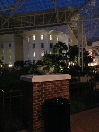 Nashville Fireplace Beautiful E Of the Buildings Picture Of Gaylord Opryland Resort
