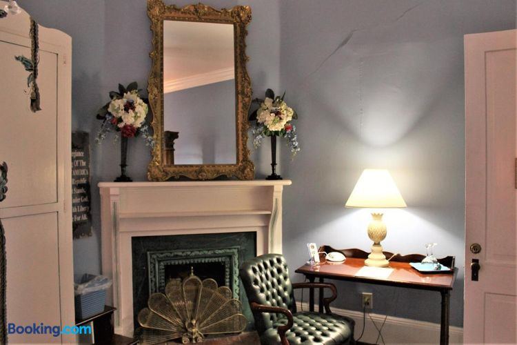 North atlanta Fireplace Lovely Stanley House Inn $130 $Ì¶1Ì¶7Ì¶0Ì¶ Marietta Hotel Deals