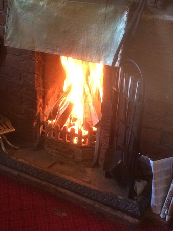 Gorgeous open fire Picture of The Load of Hay Watford gorgeous open fire