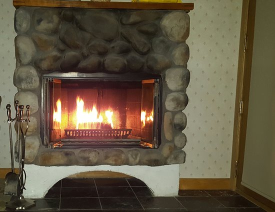 Peninsula Gas Fireplace Elegant Golden Arrow Lakeside Resort Picture Of Golden Arrow