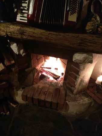 Real Fireplace Elegant Lovely Open Fire Downstairs Picture Of Morskie Oko