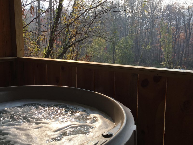 Romantic Getaways with Jacuzzi and Fireplace Unique Dreamin Hollow Great for Stargazing Private Hot Tub