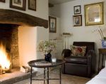 10 Luxury Rooms with Fireplace