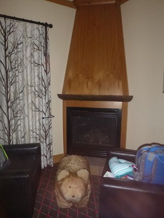 Fireplace Picture of The Edgewater A Noble House Hotel fireplace