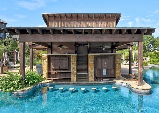 New Luxury Cabin at Reserve at Lake Travis w Fireplace 0d