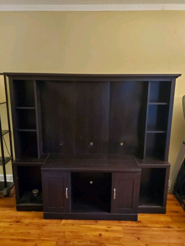 Used MUST GO Entertainment center TV Stand for sale in d e5c b17e1c47fc54