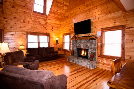 Tv Over Gas Fireplace Luxury Hawg Hideaway Living Room 2nd Level Queen Sleeper sofa