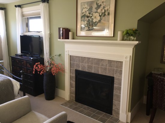 Walk In Fireplace New Parkview Room with King Bed and Sitting area Plus Walk In