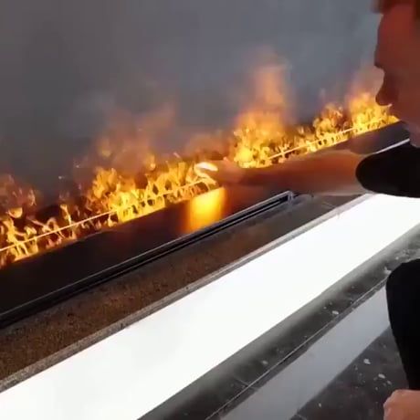 Water vapor flames lit by LEDs 0d3ed0c6be50d8b115b77a317c3fab6b