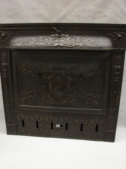 OVERSIZED ANTIQUE LATE 1800 S TIN ORNATE SHIELD GAS