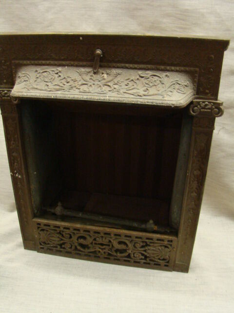 ANTIQUE LATE 1800 S CAST IRON ORNATE GAS FIREPLACE INSERT