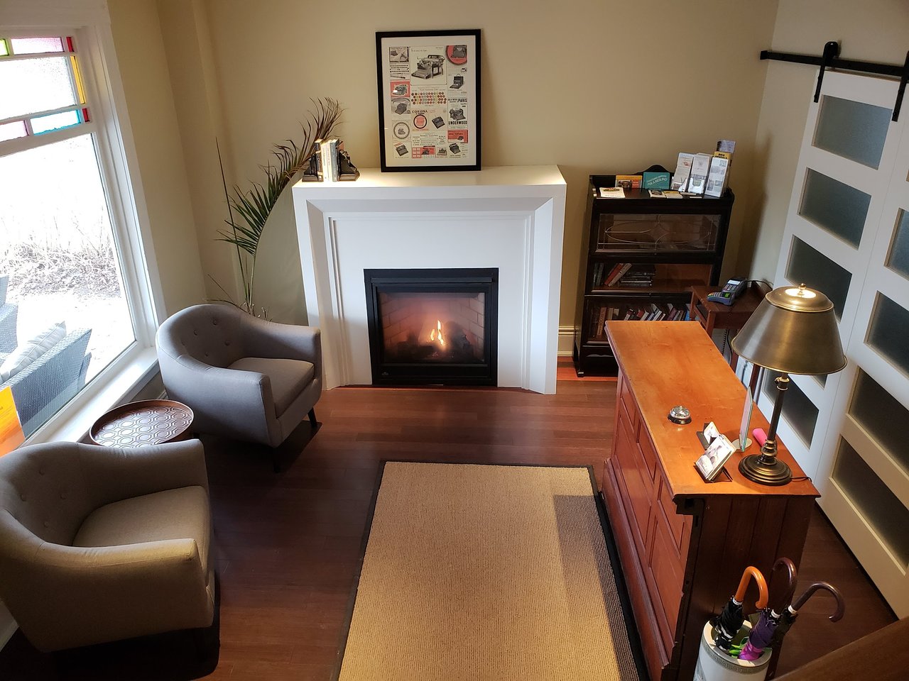 American Heritage Fireplace Elegant Newsroom Suites Prices & Hotel Reviews Wellington