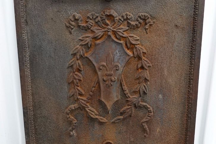 Antique Fireplace Cover Inspirational Vintage 1930 S 1940 S Cast Iron Fleur De Lis Coat Of Arm