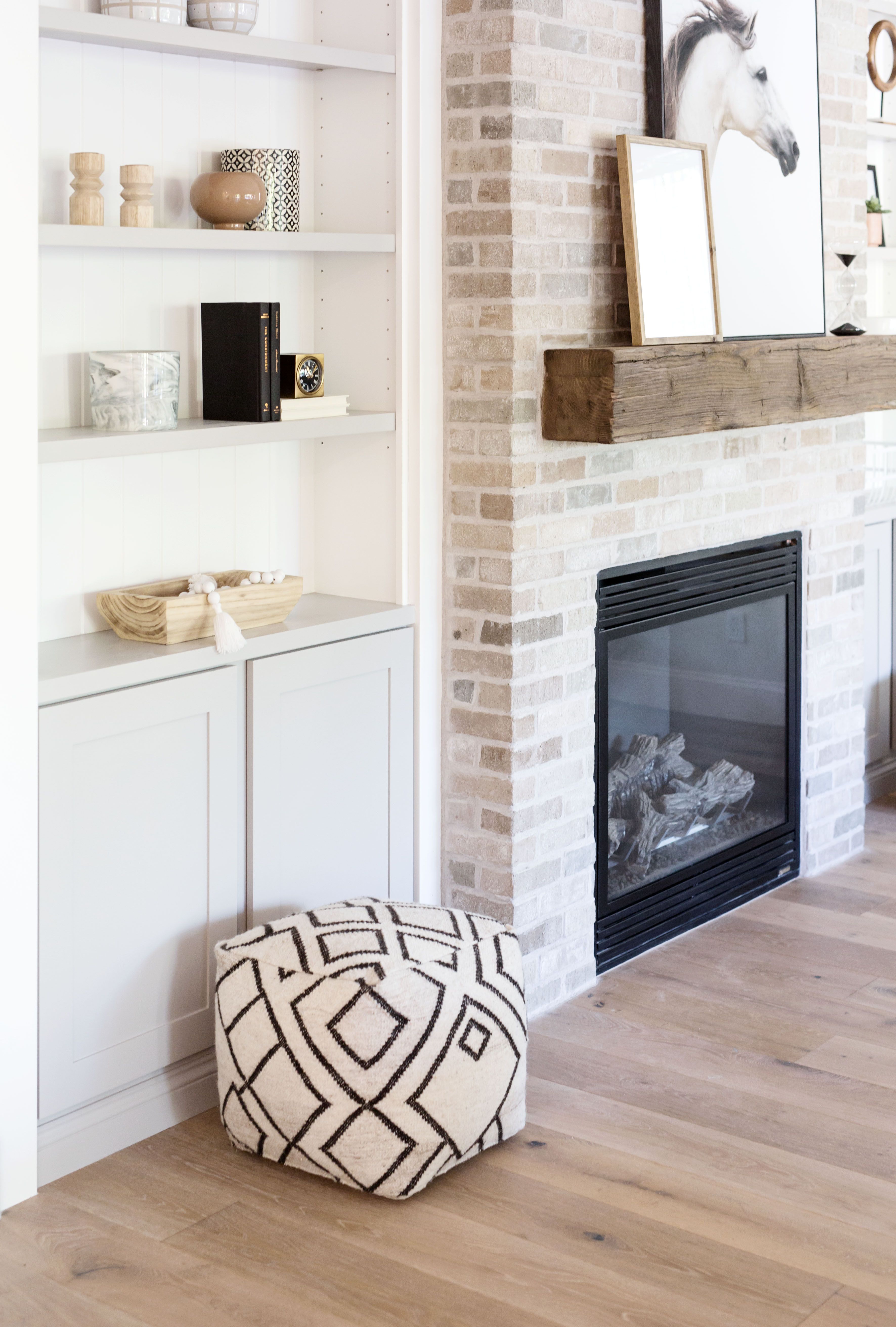 Arizona Fireplaces Fresh Treasure In the Detail Interiors Livingroom Grey White