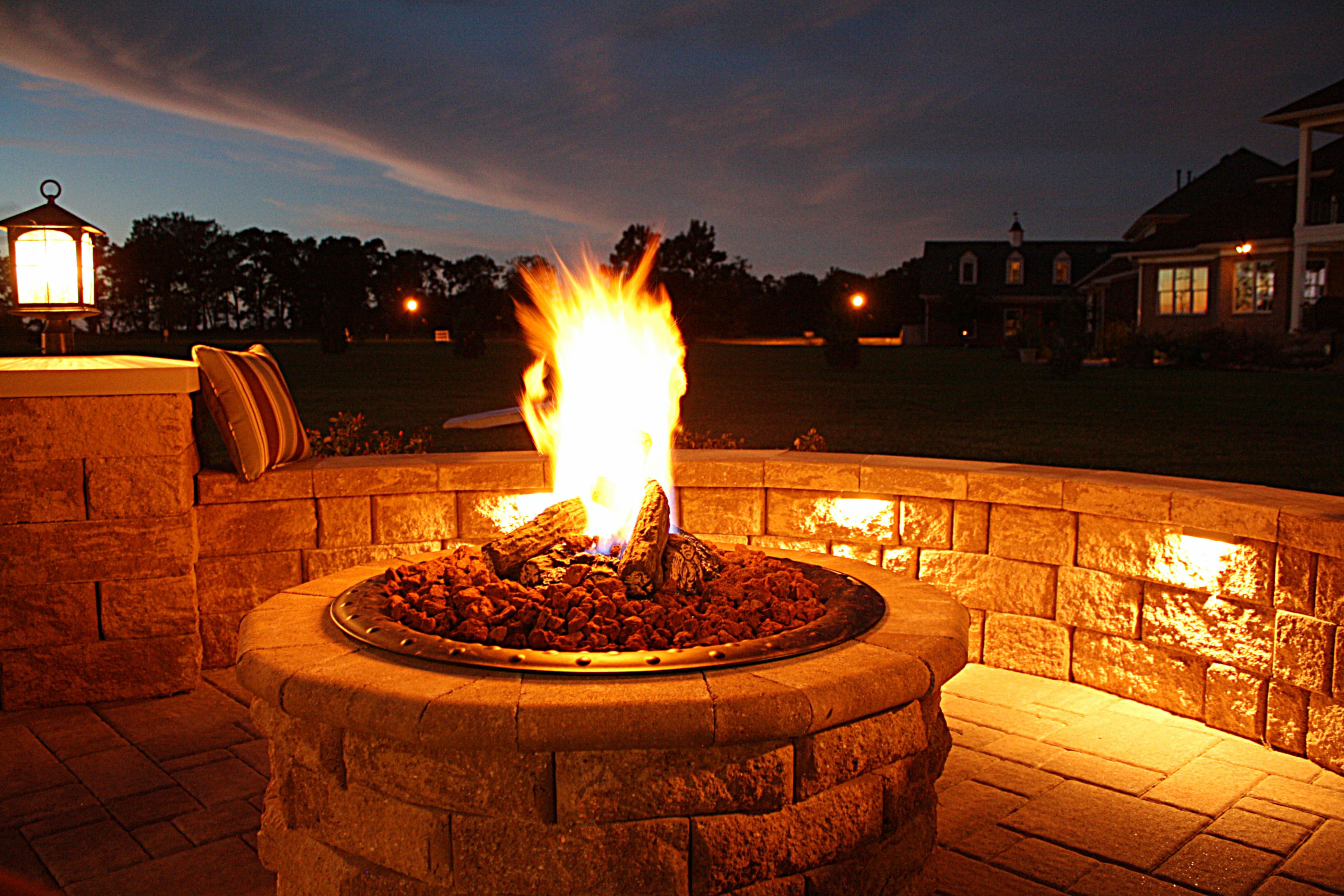 Gas fire pit by Ultimate Hardscapes ultimatehardscapes b6c70de5f7aabc746fe1a4cacaf