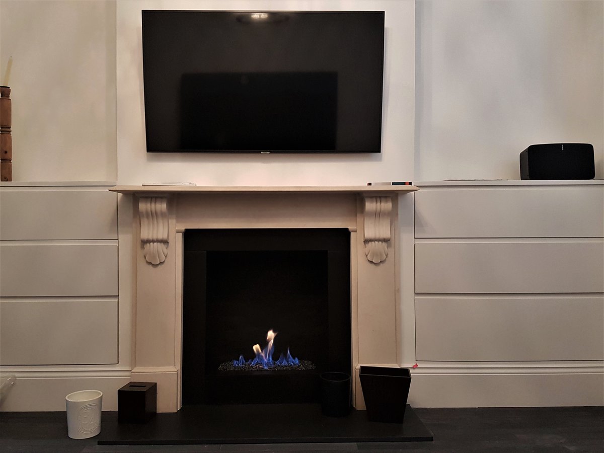 Signature fires Ltd SignatureFires D3LakivWwAYcvcP