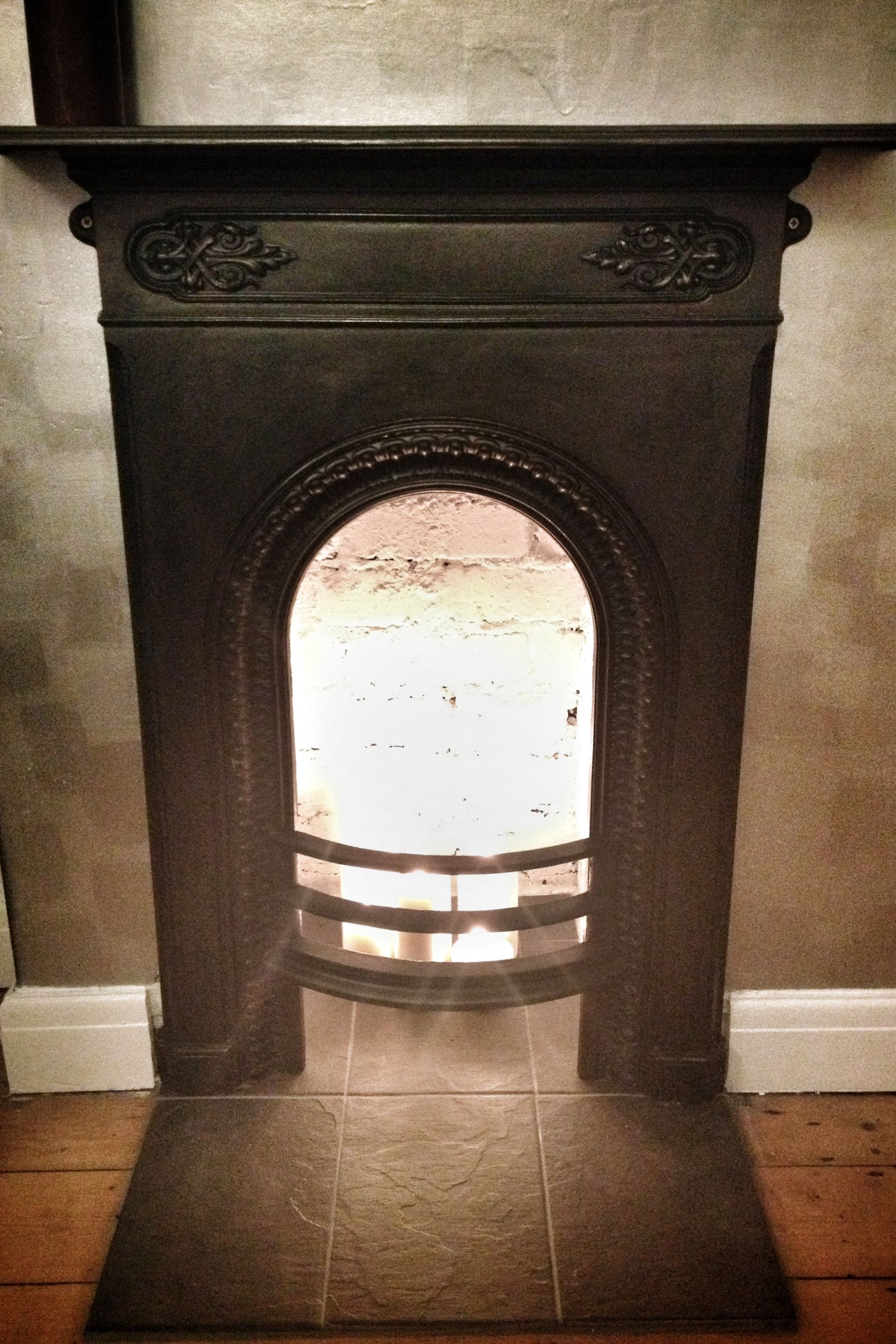 victorian bedroom fireplace surround Charming Fireplace 35b8bc948af2e5331eb6ff6c0db3489e