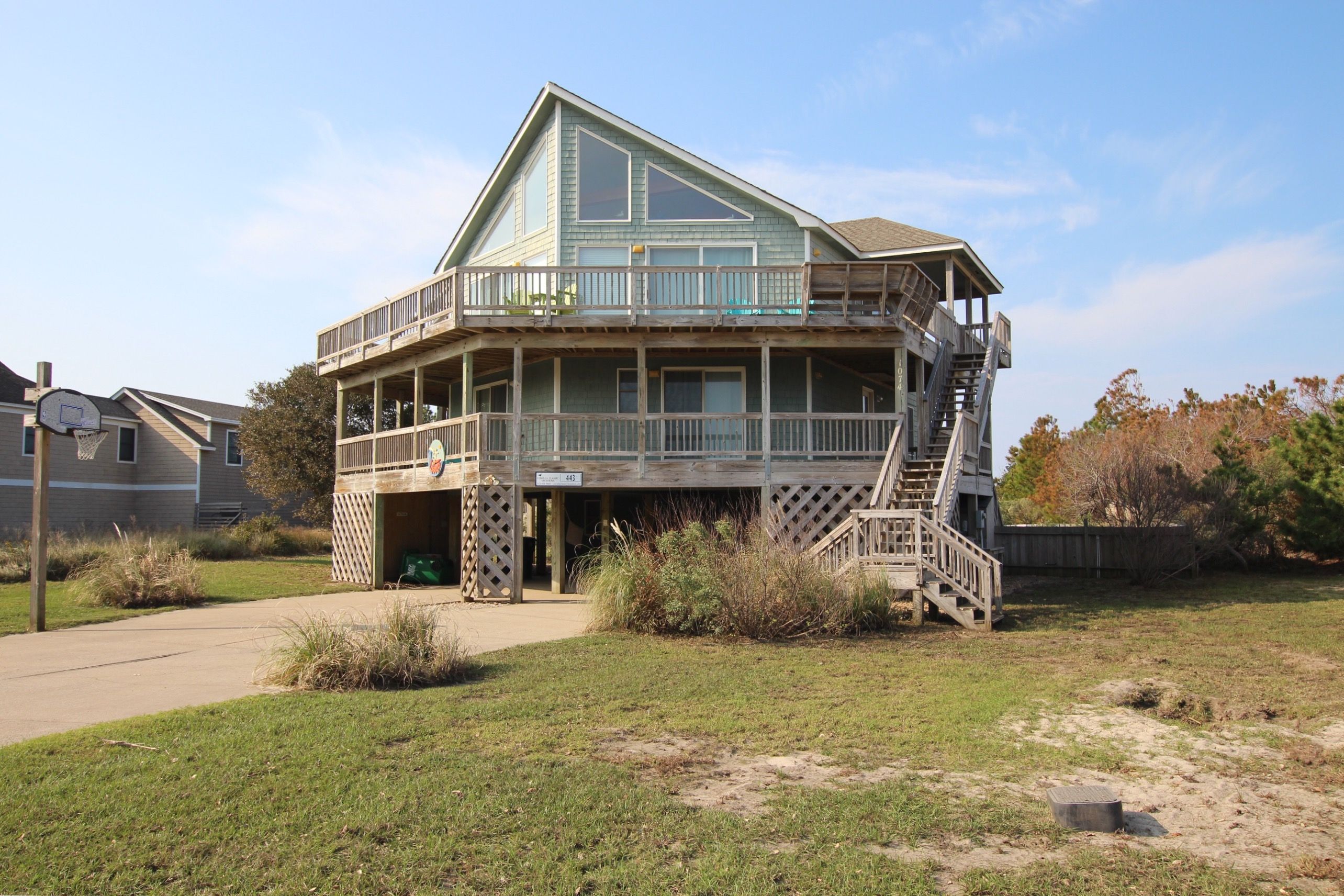 Cowabunga 6 Bedroom 5 5 Bathroom Semi Oceanfront abe50d b2da8841c f3